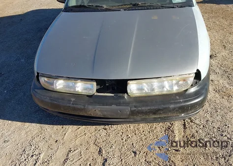 1997 Saturn Sl Sl1 из США, поврежденный, VIN 1G8ZH5286VZ216755